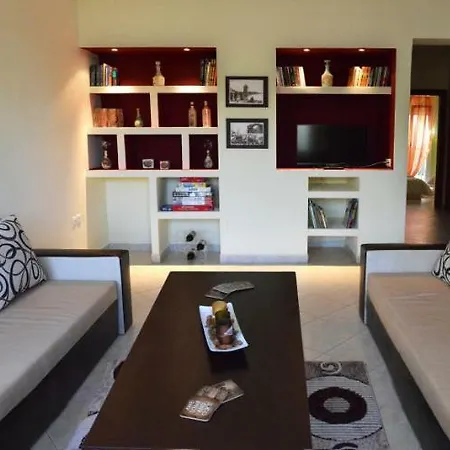 Apartman Thesshouse Pefka Fk